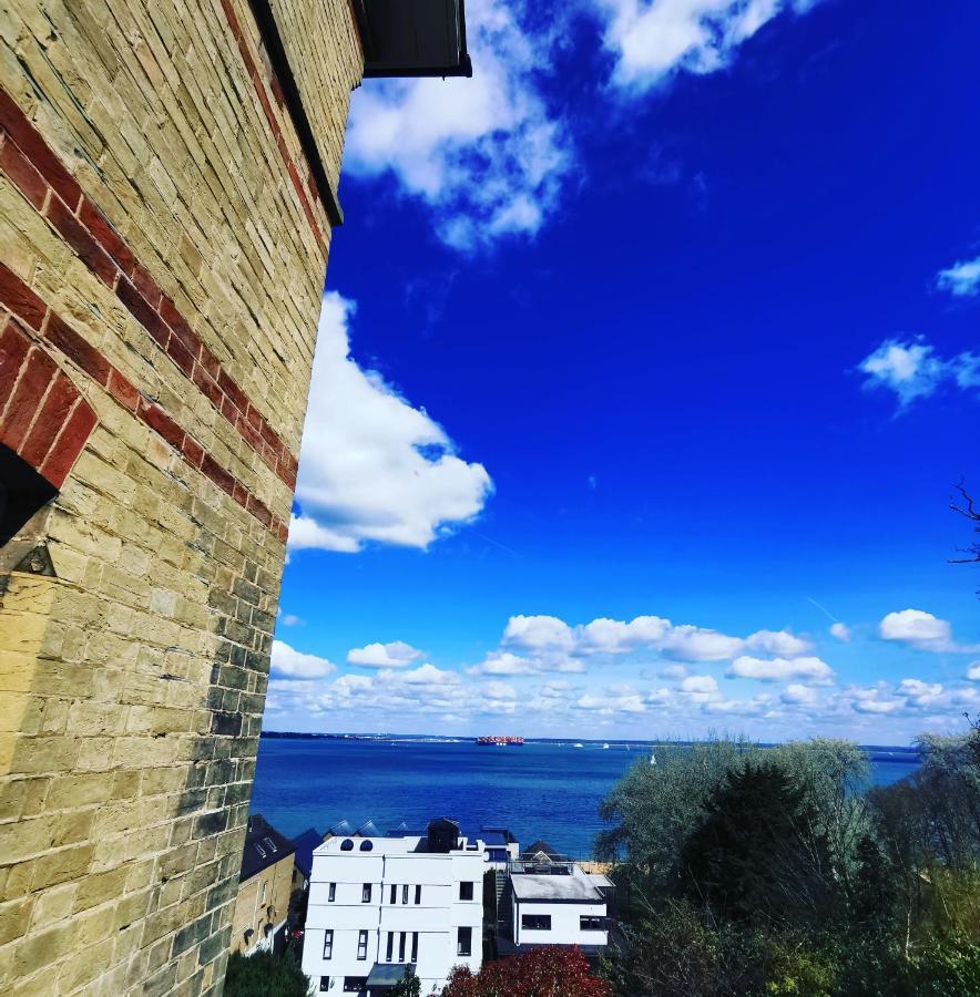 Villa Rothsay Hotel Cowes  Buitenkant foto
