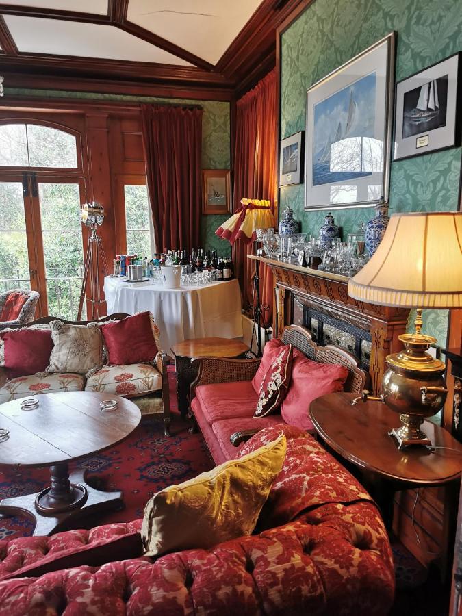 Villa Rothsay Hotel Cowes  Buitenkant foto