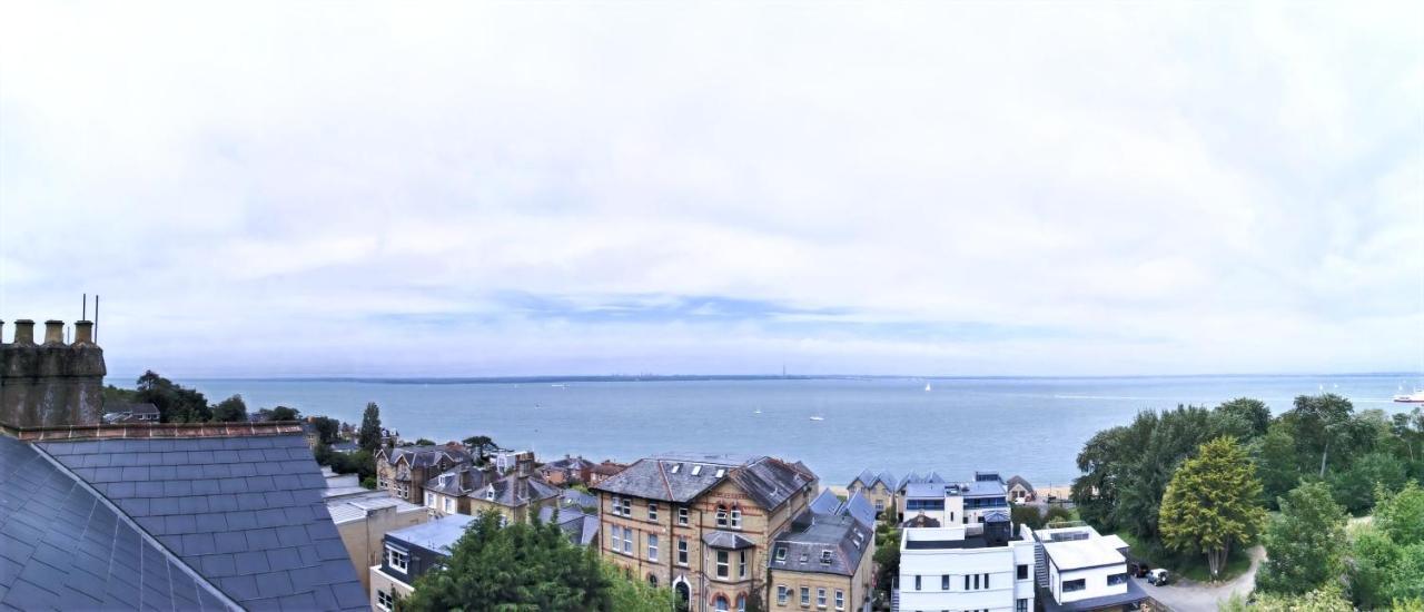Villa Rothsay Hotel Cowes  Buitenkant foto